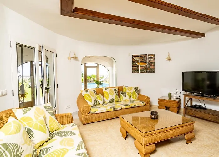 빌라 Charlie 데니아